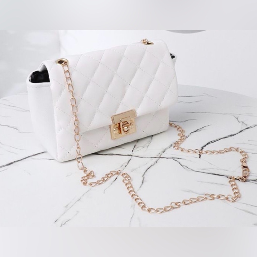 QuChain Bag white quilted faux leather crossbody or shoulder bag with a gold-